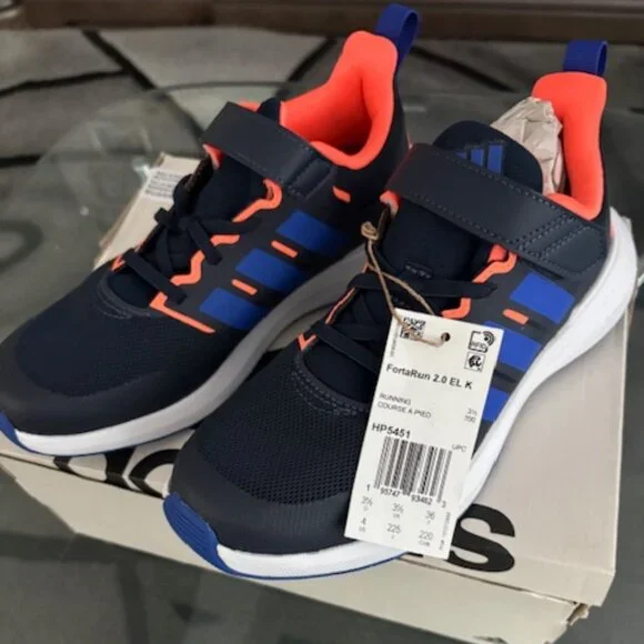 Brand New in Box Adidas FortaRun 2 Size 4 - Picture 2 of 8